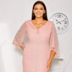 Eleganckie komplety damskie na wesele