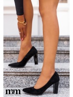 Czółenka czarne zamszowe z połyskującym słupkiem.Model:029 czar.Z