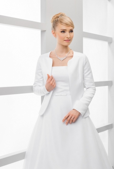 Bolerko ślubne w kolorze KOLOR ECRU/ŚMIETANKA Model: B156 Ivory
