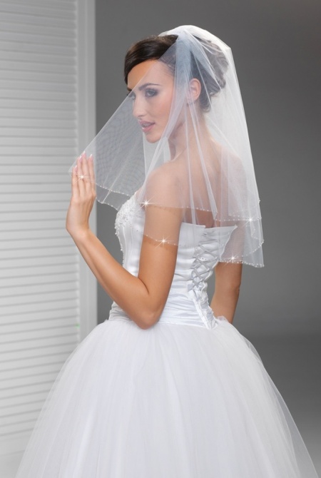 Welon ręcznie wyszywany koralikami ECRU/ŚMIETANKA Model: W63 Ivory