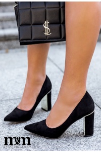 Czarne zamszowe czółenka na słupku.Model: GD-OG-100 Black