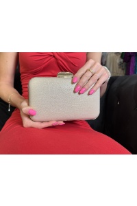 Wizytowa torebka połyskująca w kolorze różowym. MODEL:T-964