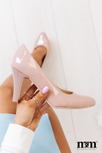 Delikatne lakierowane czółenka. Model: 2423 Puder l