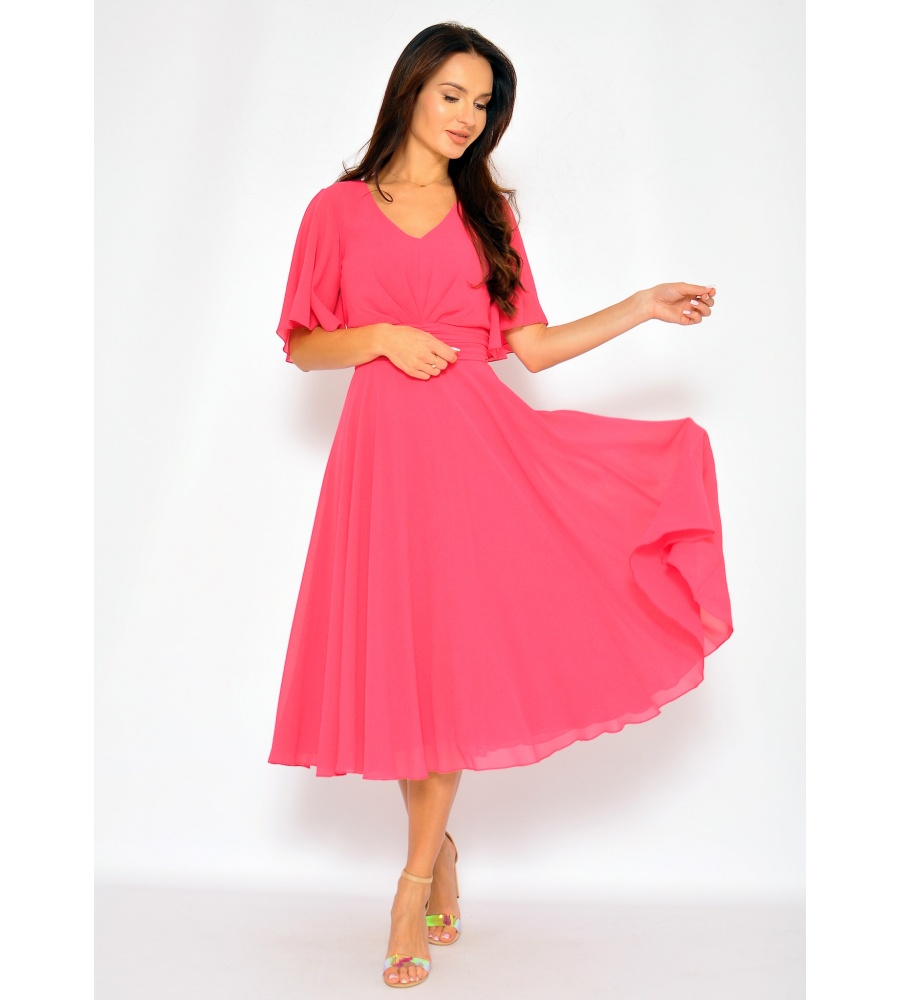 Szyfonowa sukienka midi ze zwiewnym rękawkiem w kolorze malinowym. Model: DN-7616