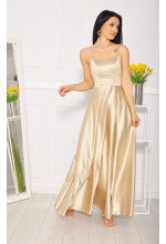 Satynowa sukienka maxi z wiązaniem na plecach i okragłym dekoltem w kolorze złoty. Model:KM-7998