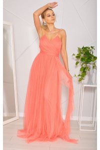 SUKIENKA MAXI TIULOWA NA CIENKICH RAMIĄCZKACH W KOLORZE KORALOWYM. MODEL: IP-8212