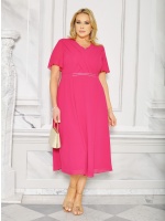 Delikatna sukienka midi z ozdobną aplikacją w talii.MODEL:GD-8667