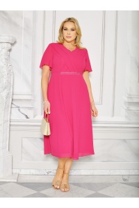 Delikatna sukienka midi z ozdobną aplikacją w talii.MODEL:GD-8667