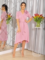 Sukienka midi asymetryczna wiązana po boku w kolorze RÓŻOWYM z różą. MODEL: EB-8671