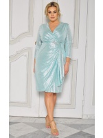 Sukienka midi w kolorze miętowym z aplikacją w tali. MODEL:CU-8843