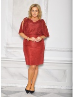 Czerwona sukienka z luźnym rozciętym rękawem.MODEL:CU-8864