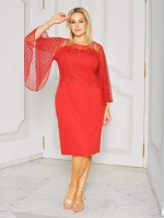 Elegancka sukienka midi w kolorze czerwonym z nietuzinkowymi rękawami.MODEL:CU-8874