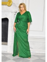 Wieczorowa suknia z szarfą po boku oraz ozdobą w talii w kolorze ZIELENI. Model: CU-8936