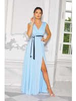 Sukienka MAXI połyskująca na grubszych ramiączkach z paskiem w kolorze BABY BLUE Model: EB-9010