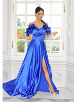 Zjawiskowa sukienka satynowa w kolorze szafirowym z ozdobnymi kwiatami na ramionach. Model: VH-9210