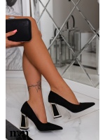 BUTY NA SŁUPKU W KOLORZE CZARNYM Z OBCASEM W OBRAMÓWCE ZŁOTEJ.MODEL:M388 BLACK