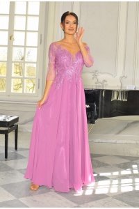 Elegancka sukienka maxi w kolorze różowym z rozkloszowanym dołem. MODEL: PW-9413