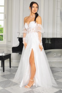 Sukienka ślubna wiązana po bokach z przepięknym zdobionym gorsetem .MODEL:PW-9669