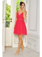ROZKLOSZOWANA SUKIENKA MINI Z DODATKIEM TIULU NA RAMIĄCZKACH W KOLORZE MALINOWYM . MODEL: EB-9691