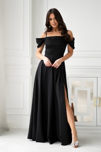 SUKIENKA MAXI W KOLORZE CZARNYM Z OPADAJĄCYMI RĘKAWKAMI.MODEL: BC-9765