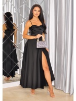 SUKIENKA MAXI ROZKLOSZOWANA SATYNOWA, WODOSPAD NA BIUSCIE W KOLORZE CZARNYM. MODEL: KM-9772