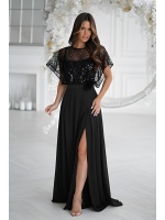 Sukienka maxi z narzutką cekinową w kolorze czarnym. MODEL: BC-9777