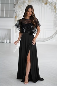 Sukienka maxi z narzutką cekinową w kolorze czarnym. MODEL: BC-9777