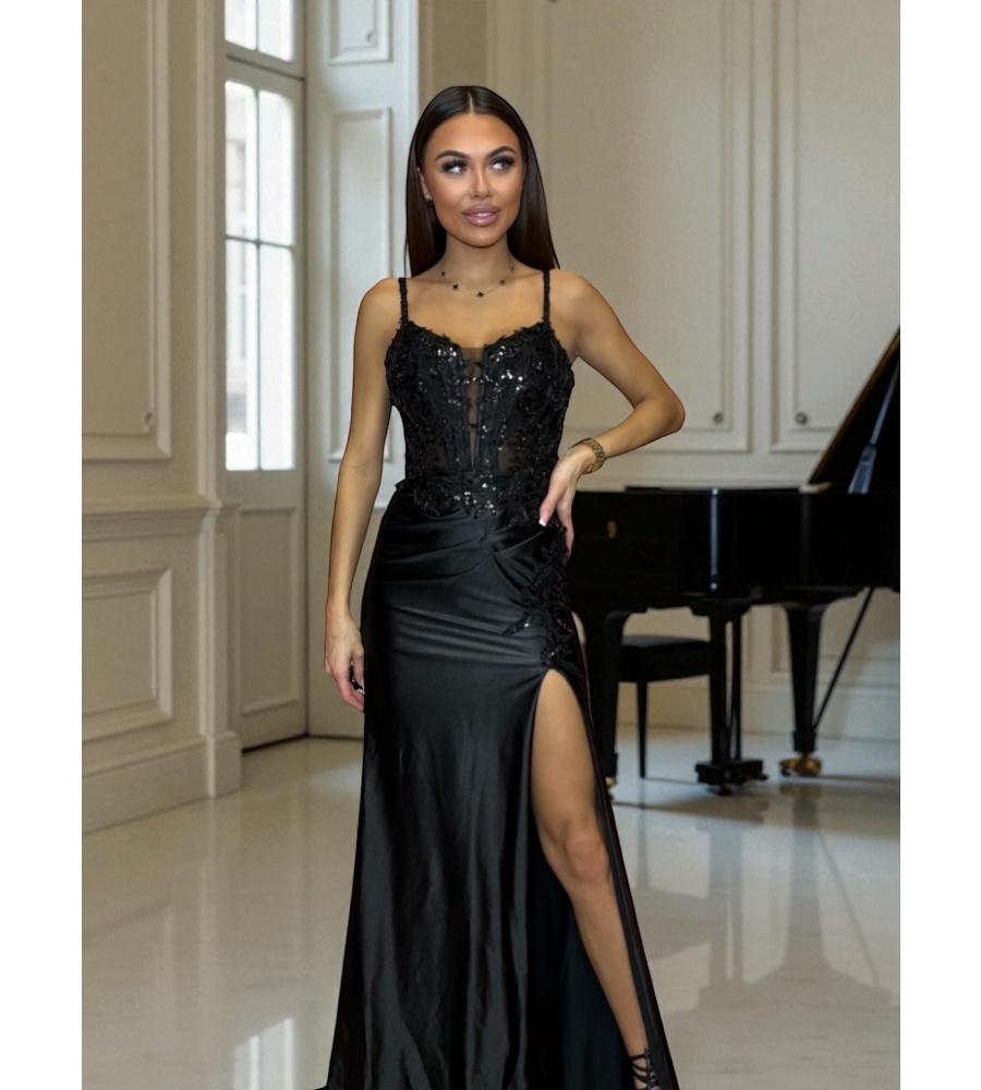 DŁUGA SUKIENKA RYBKA W KOLORZE CZARNYM Z ROZCIĘCIEM NA NOGE. MODEL: PW-9794