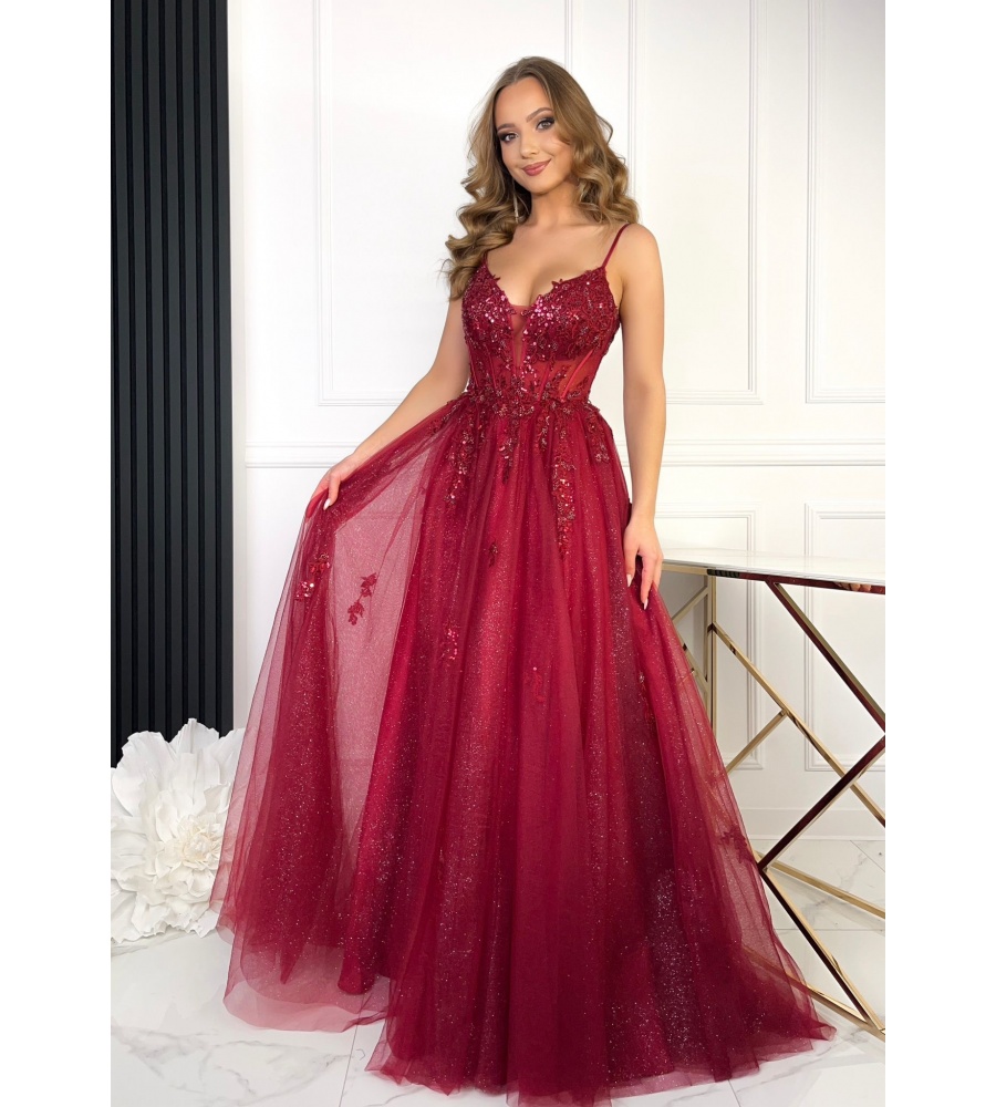 SUKIENKA MAXI W KOLORZE BORDOWYM NA GORSECIE Z PRZEŚWITUJĄCĄ TALIĄ.MODEL: IP-9887